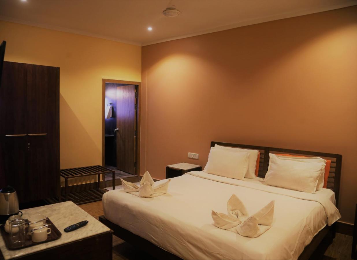 Rococco Ashvem Hotel Mandrem Luaran gambar